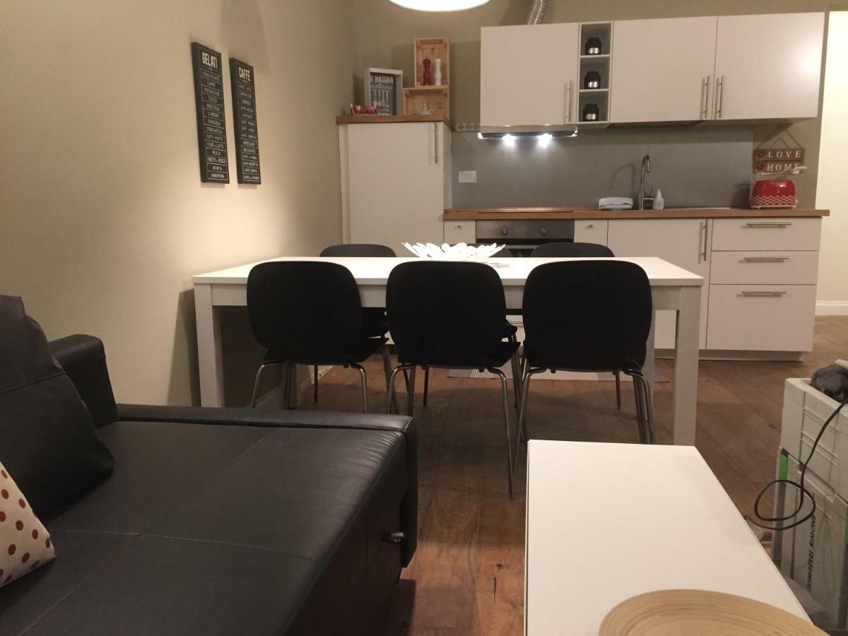 Leon Rosso Flat Apartment Firenze Bagian luar foto
